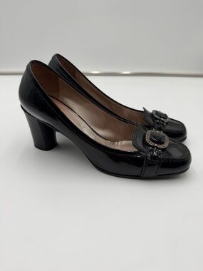 Salvatore Ferragamo Patent Leather Pumps Vara Style Black Heels 7.5